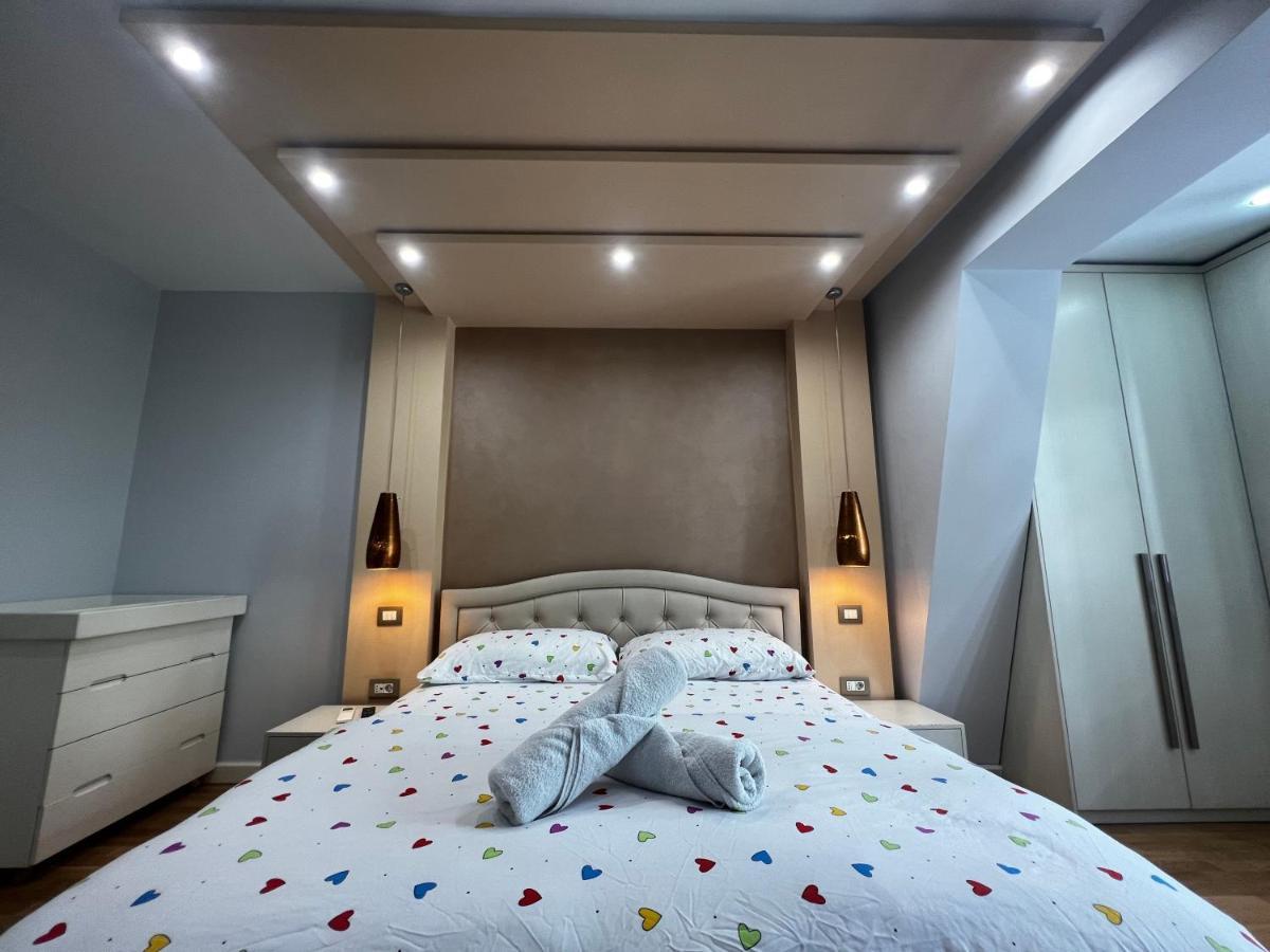 Tirana Center Apartment ภายนอก รูปภาพ