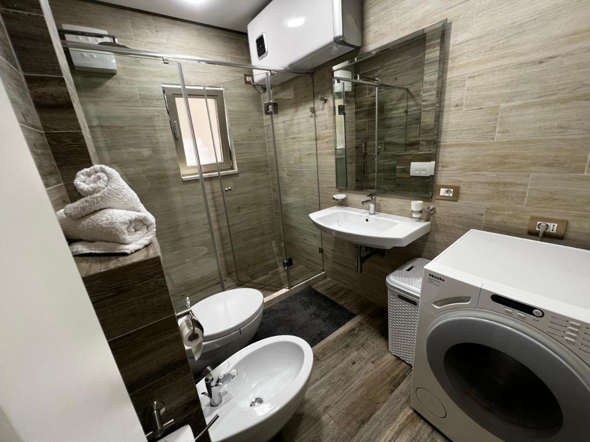 Tirana Center Apartment ภายนอก รูปภาพ