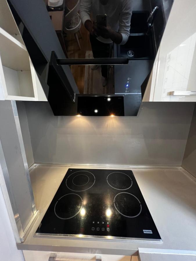 Tirana Center Apartment ภายนอก รูปภาพ