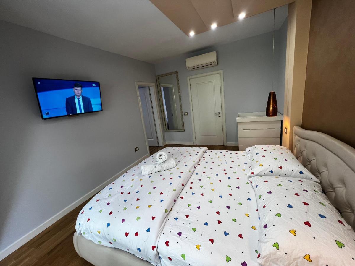 Tirana Center Apartment ภายนอก รูปภาพ